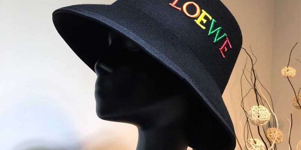 Hat Shopping - Deciding on The very best Hat For you personally