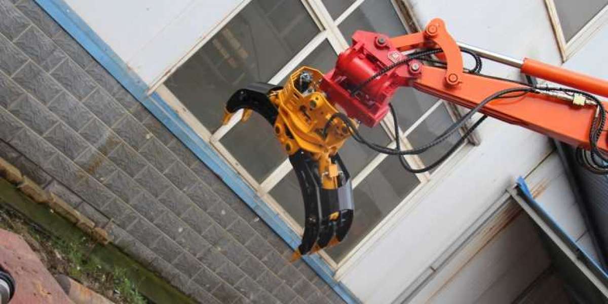Do you know how to use the quick connector on an excavator?In what ways do they differ from one another.