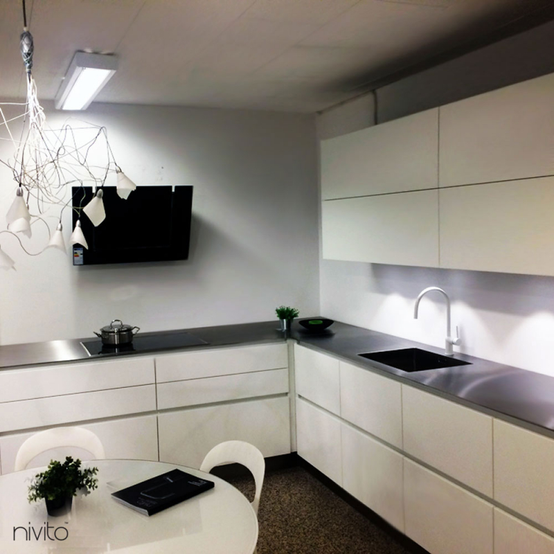 rubinetto cucina bianco