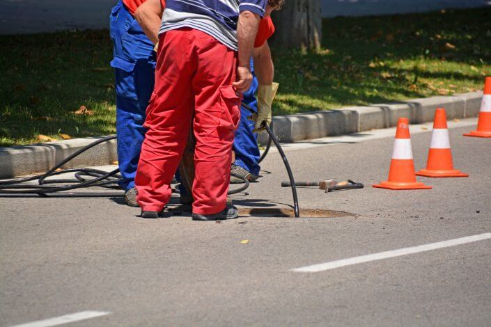The Importance of Leak Detection Services for Commercial Building – Mitigation, Inc.