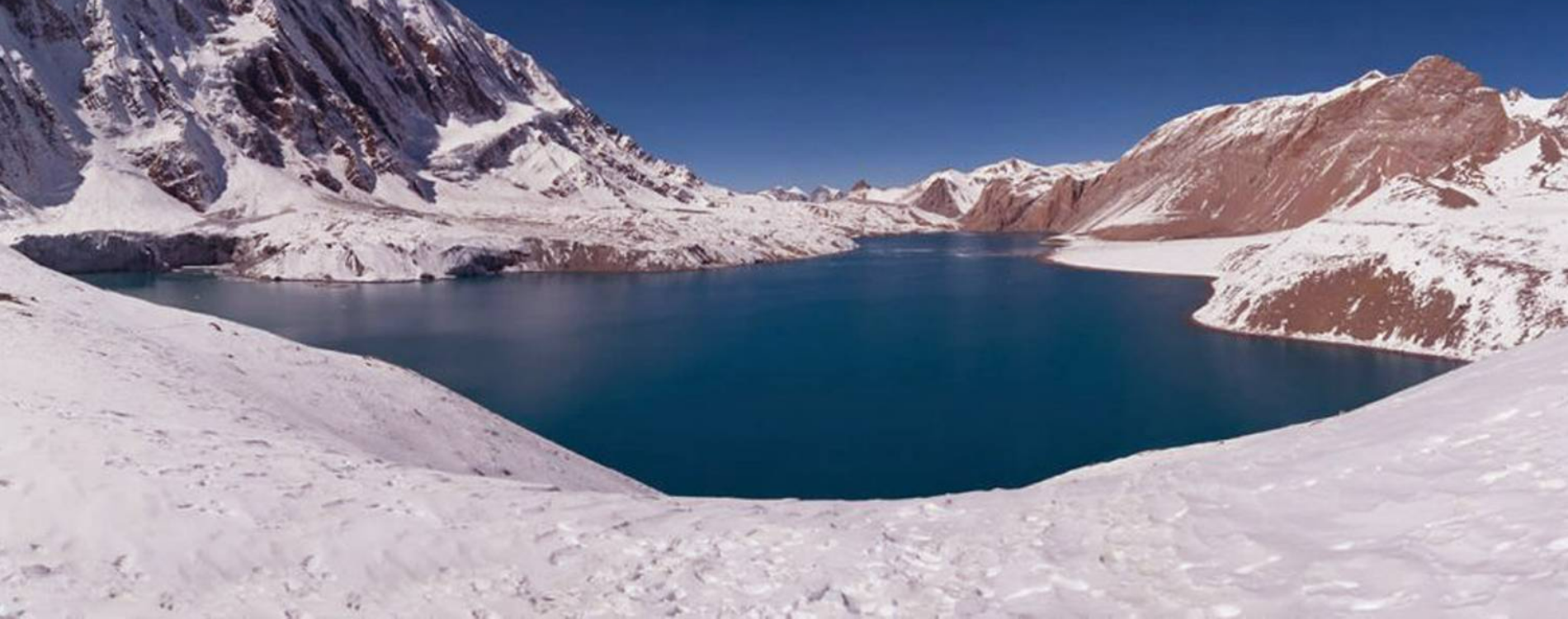 Annapurna Circuit with Tilicho Lake Trek 16 Days