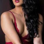 Komal Kapoor Profile Picture