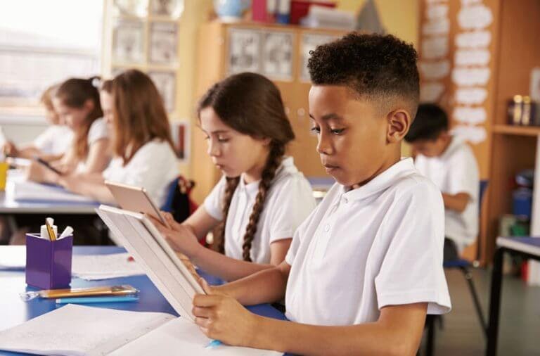 Unlocking Academic Success: The Power of the Best English Tutor in Melbourne