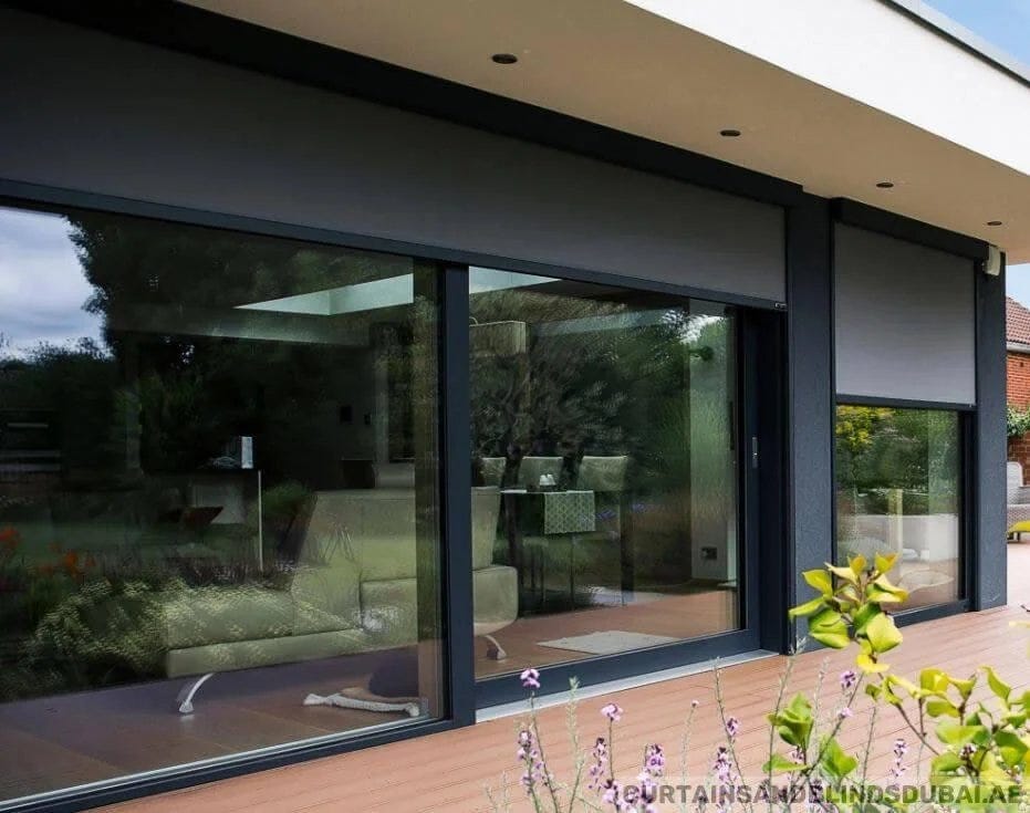 The Convenience and Style of Motorized Outdoor Blinds in Dubai | by Risala Furniture LLC | Sep, 2024 | Medium