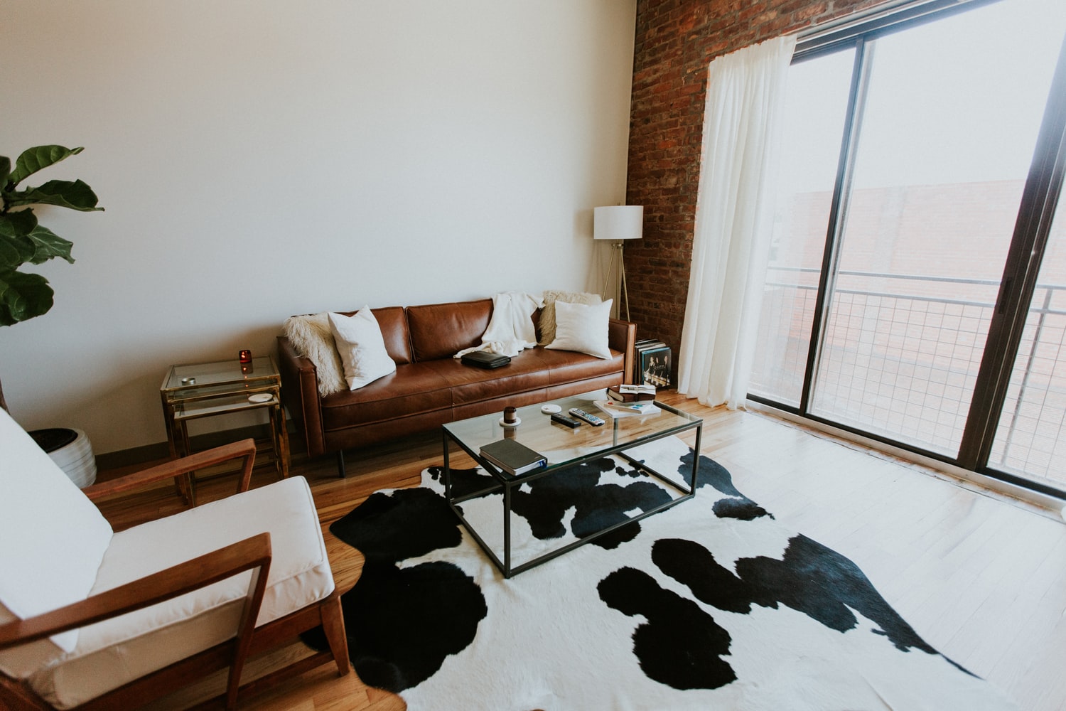 Best Leather Upholstery in Dubai & Abu Dhabi | Upgrade Today