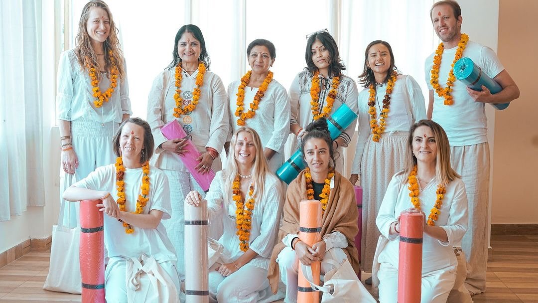 200 Hour Yoga Teacher Training in Rishikesh | Om Setu Yogashala 200 Hour Yoga TTC Rishikesh