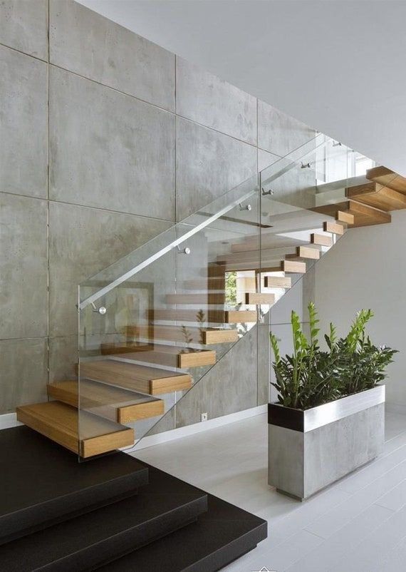 Glass Railing for Steps | Stylish Glass Railings in Miami