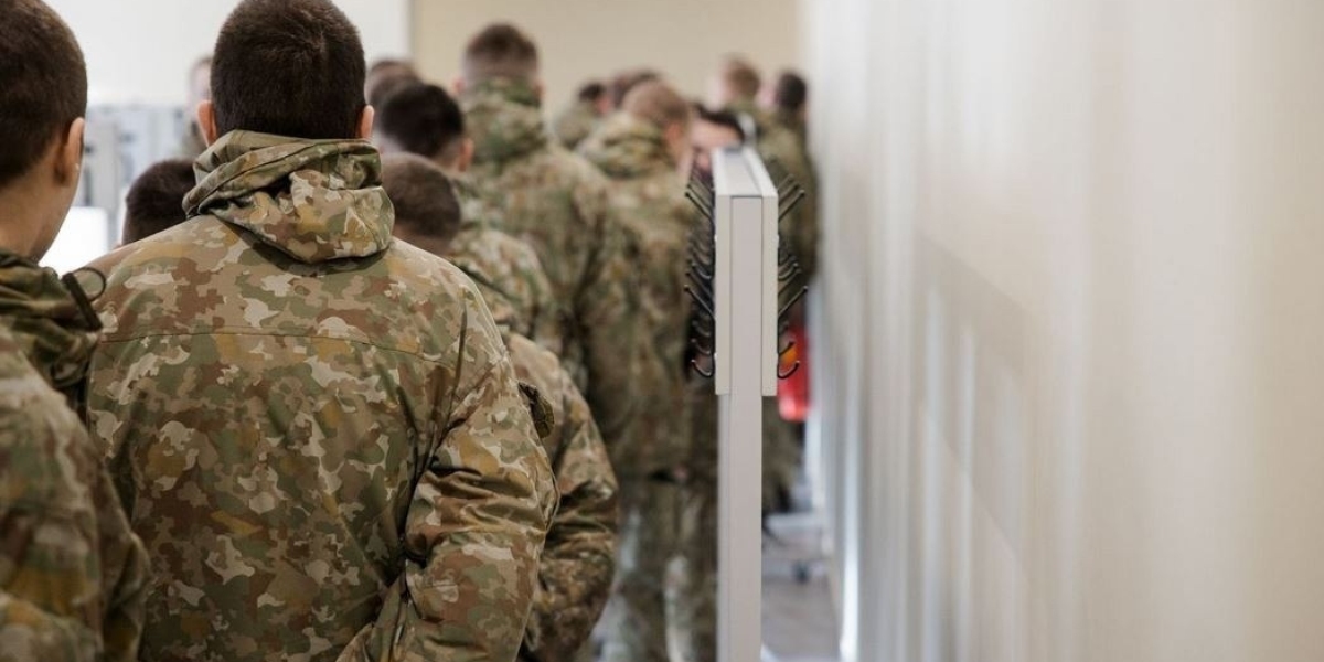 Żołnierz litewskiej armii podejrzany o rozprowadzanie narkotyków został zatrzymany w mieście Taurogi (Litwa)