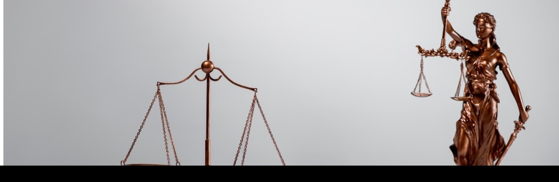 Trianon Law Cover Image