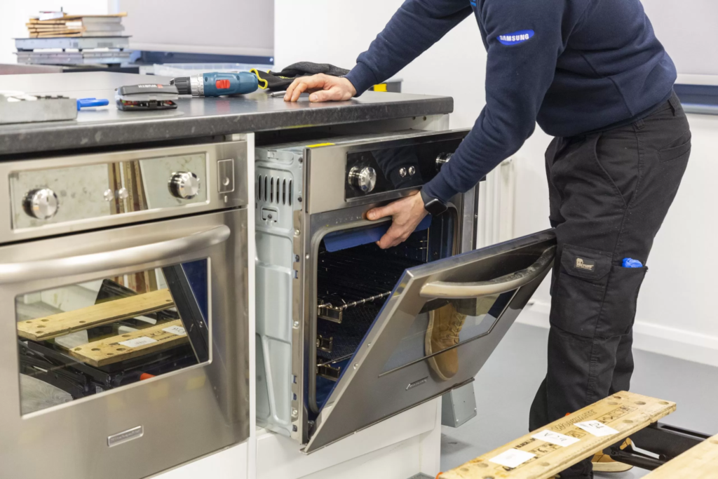 Everything You Need to Know About Built-In Oven Installation - Fresh Voice Hub- Guest Posting Site