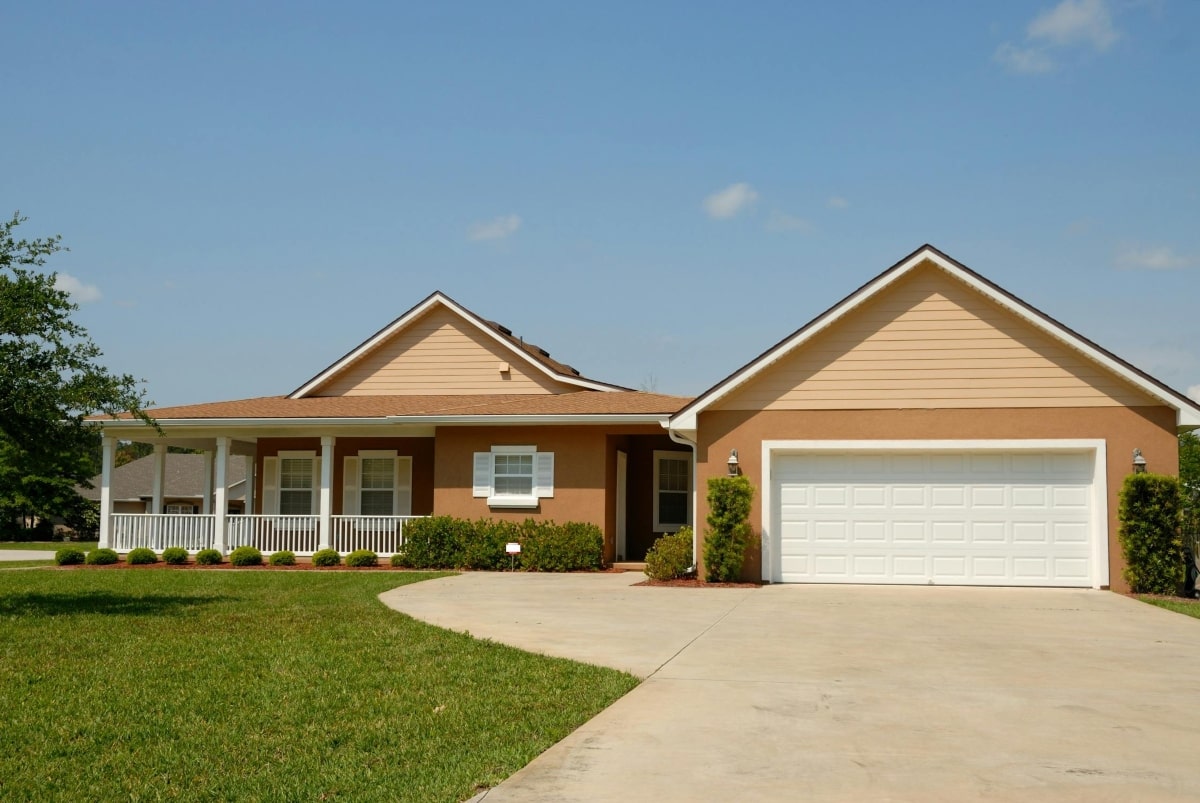 Overhead Garage Door Installation & Repair Services