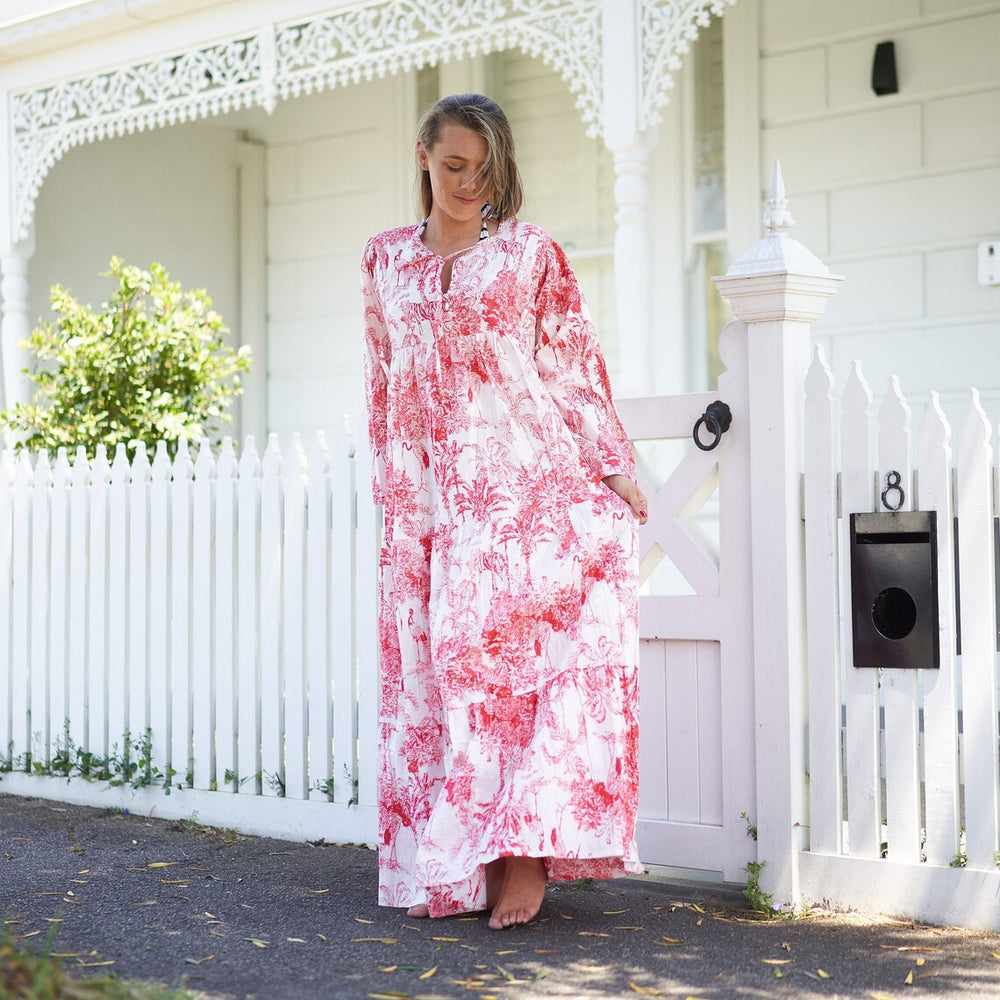 Look Good and Feel Great: Your Guide to Women’s Apparel and Style