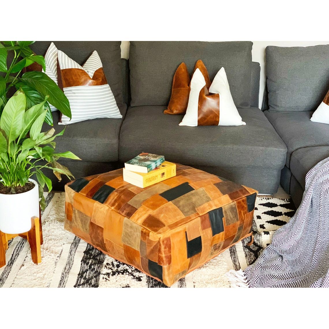Ottomans Buying Guide: Features That Matter Most – Melborne Leather Co.